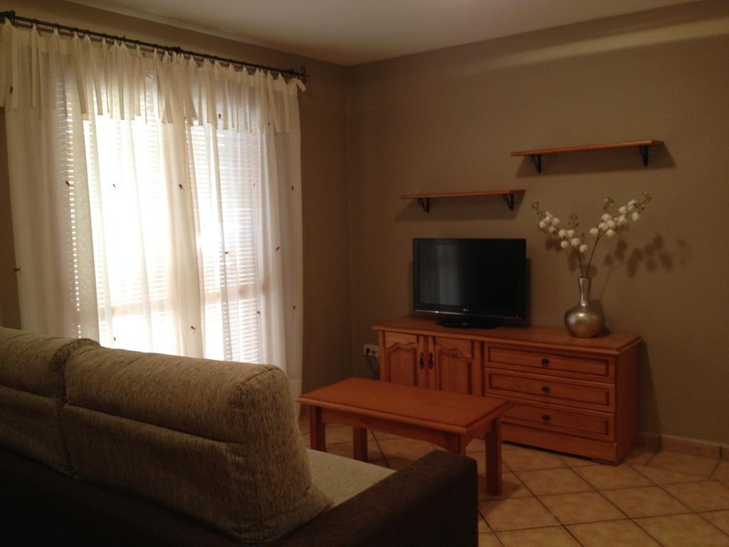 Apartamentos Residencial Fornocal Alquézar Quarto foto
